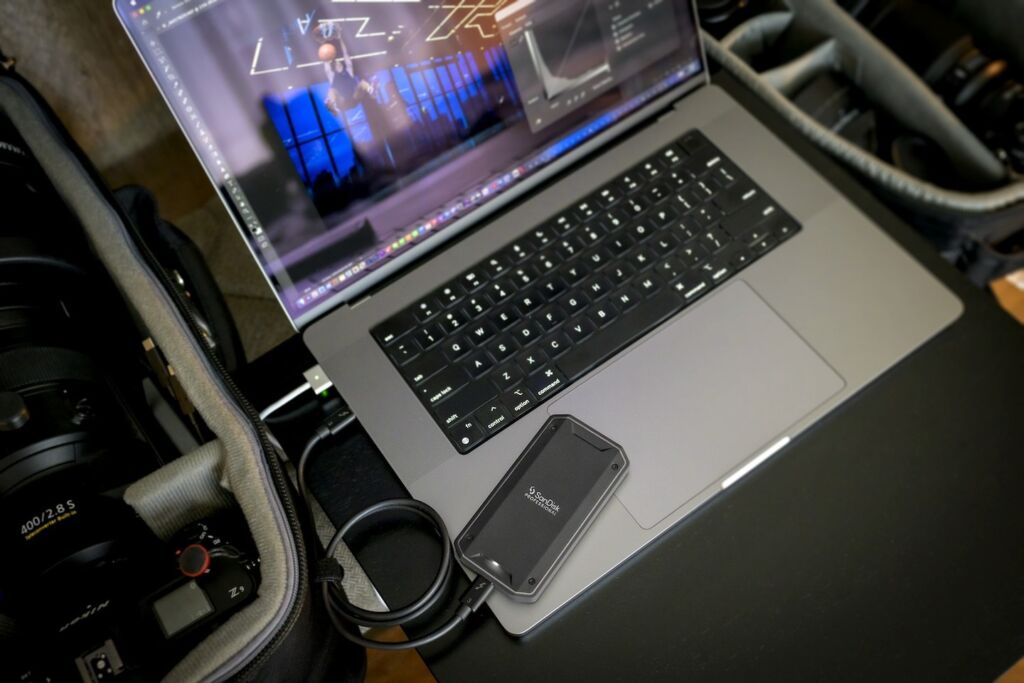 Sandisk Professional Pro G40 Ssd Apfs 1 Tb Ssd Drive