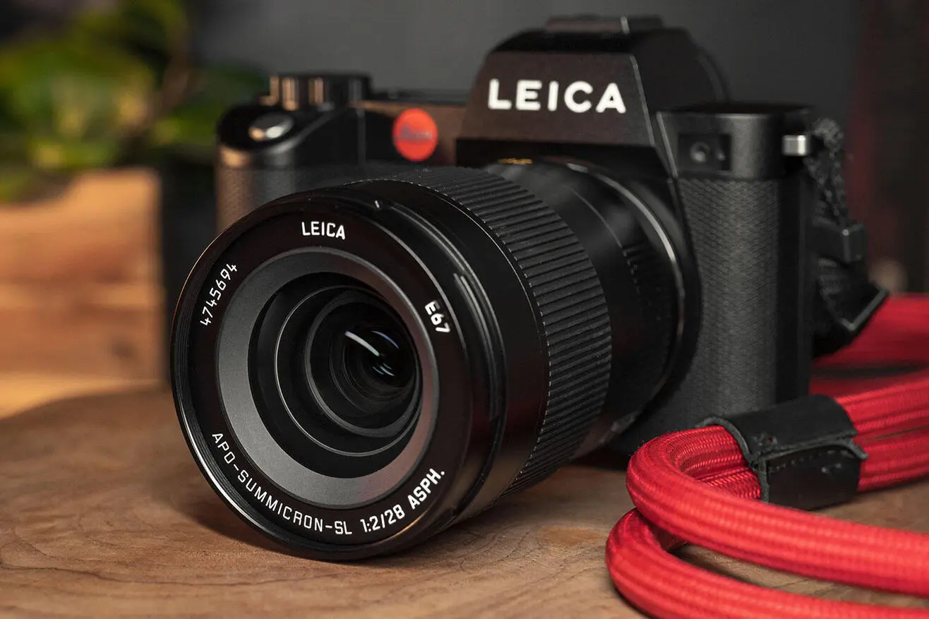 Leica Apo Summicron Sl 28mm F 2 Asph Black Lens Leica Apo Summicron Sl 28mm F 2 Asph Black Lens