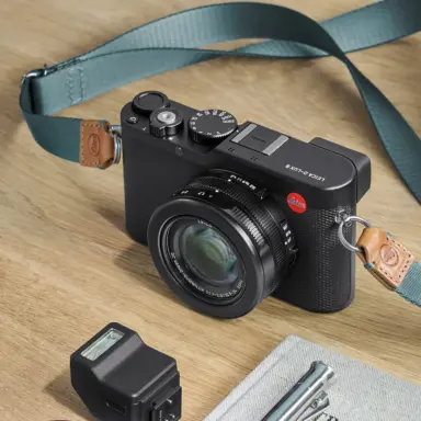 Leica Carryingcarrying Strap Cognac Petrol Leica Carryingcarrying Strap Cognac Petrol
