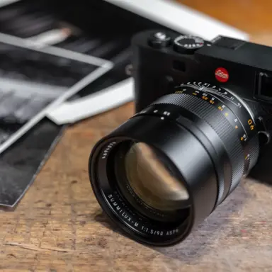 Leica Summilux M 90mm F 1 5 Asph Black Lens Leica Summilux M 90mm F 1 5 Asph Black Lens