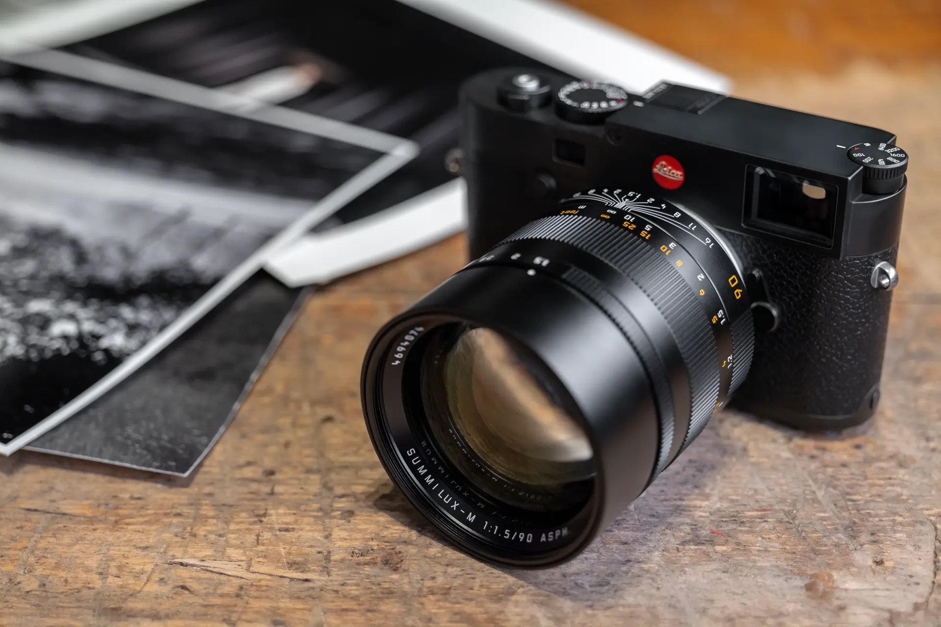 Leica Summilux M 90mm F 1 5 Asph Black Lens Leica Summilux M 90mm F 1 5 Asph Black Lens