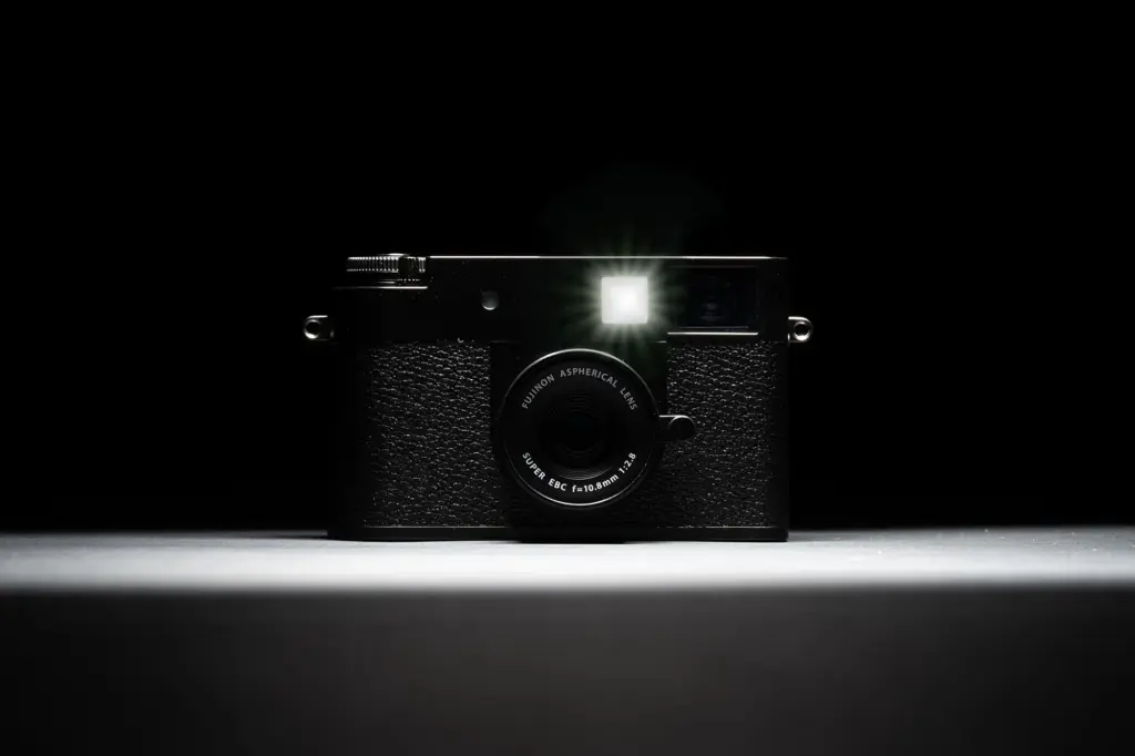 Fujifilm X X Half Body Black Fujifilm X X Half Body Black