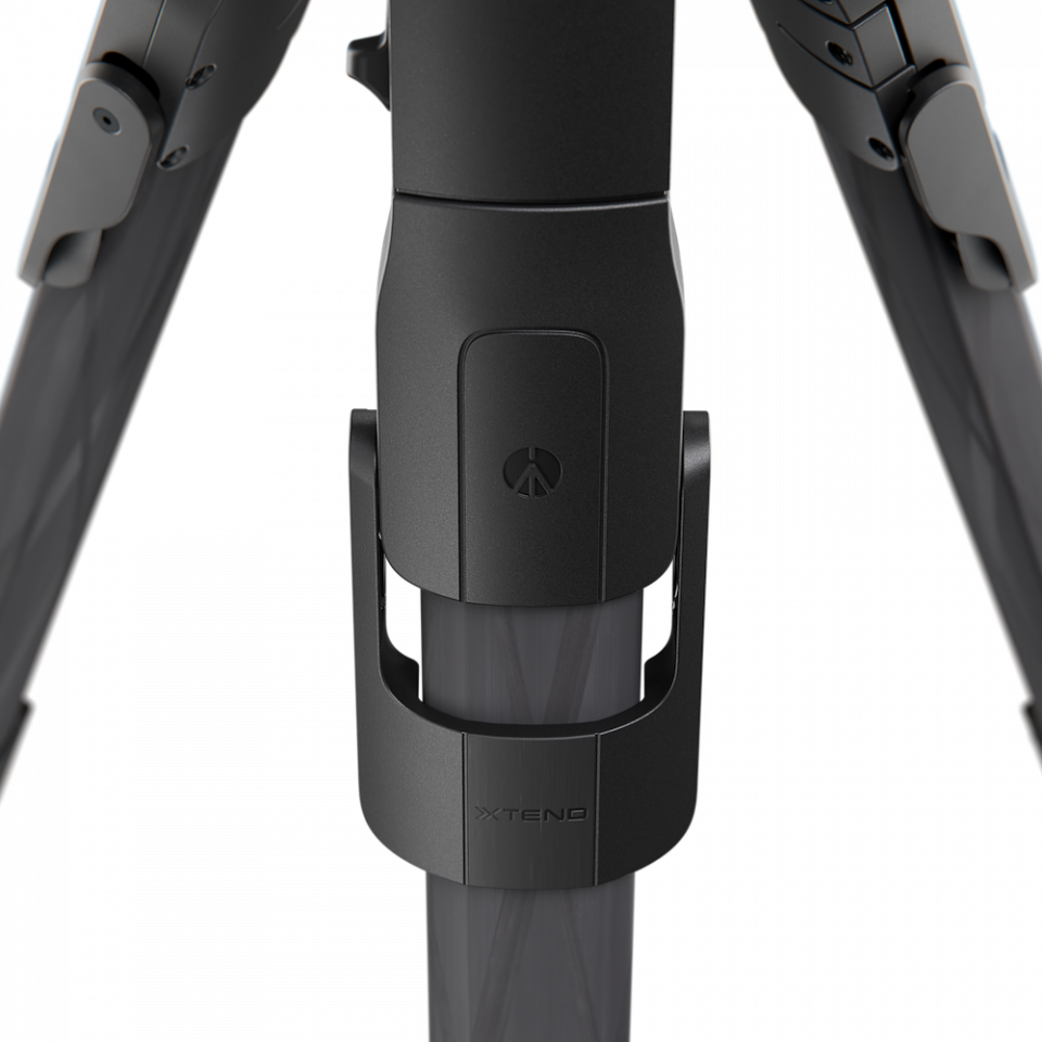 Manfrotto One Carbon Hybrid Tripod