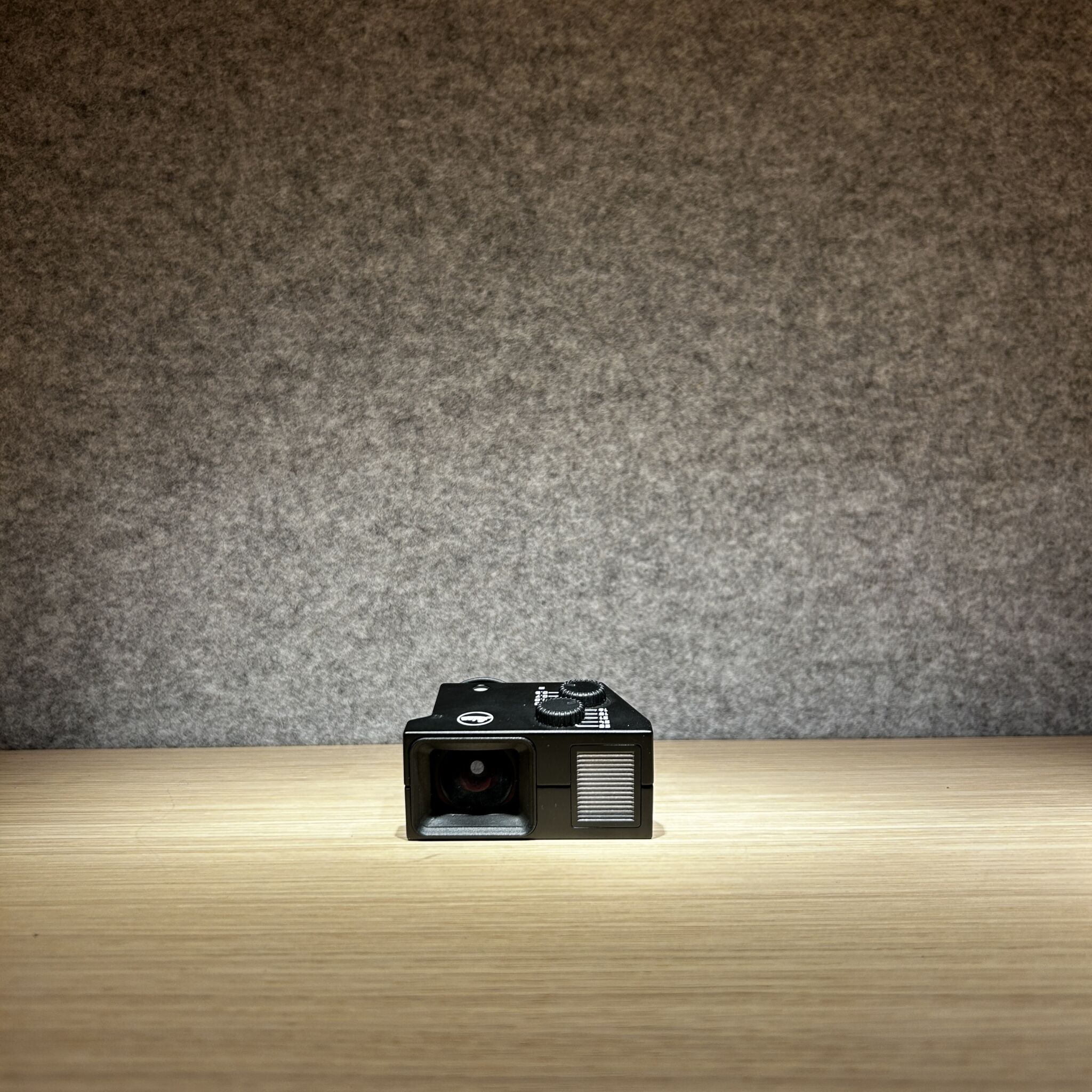 Leica Universal Wide Angle Viewfinder M