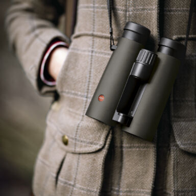 Leica Noctivid 10x42 Edition Olive Green Binoculars Leica Noctivid 10×42 Edition Olive Green Binoculars