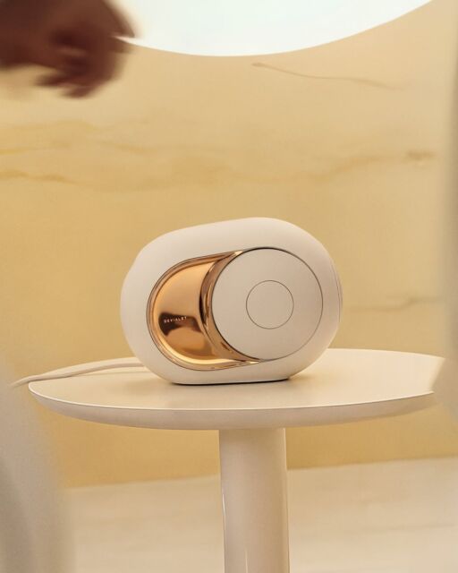 Devialet Enceinte Phantom Ultimate 108 Db Light Pearl Devialet Enceinte Phantom Ultimate 108 Db Light Pearl