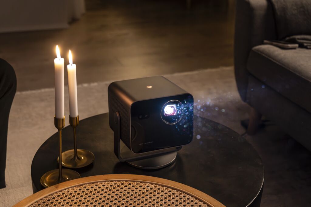 Leica Cine Compact 1 Mini Projector