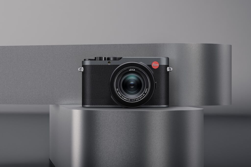 Leica D Lux 8 Metal Gray Paint Finish Leica D Lux 8 Metal Gray Paint Finish