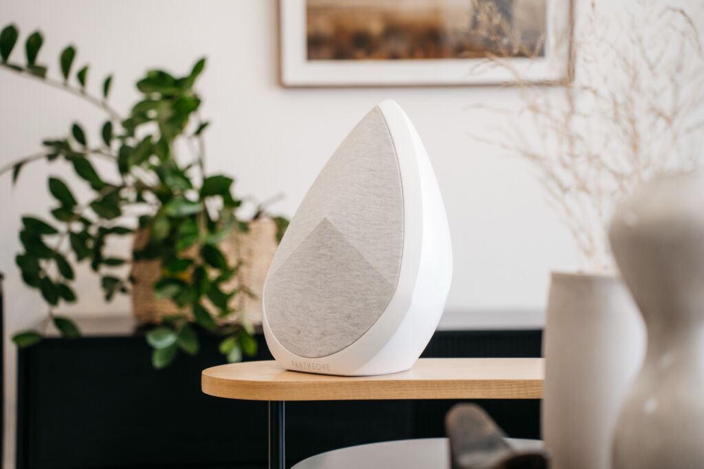 Pantheone Audio Obsidian White Speaker