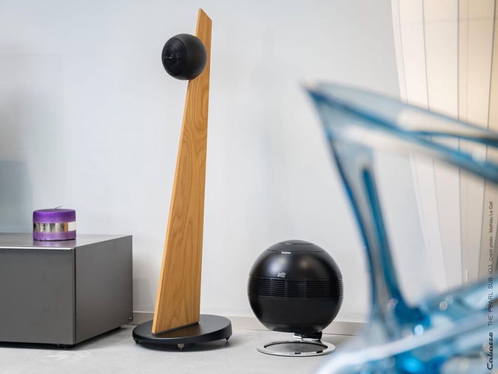 Cabasse The Pearl Sub Black Subwoofer Cabasse The Pearl Sub Black Subwoofer